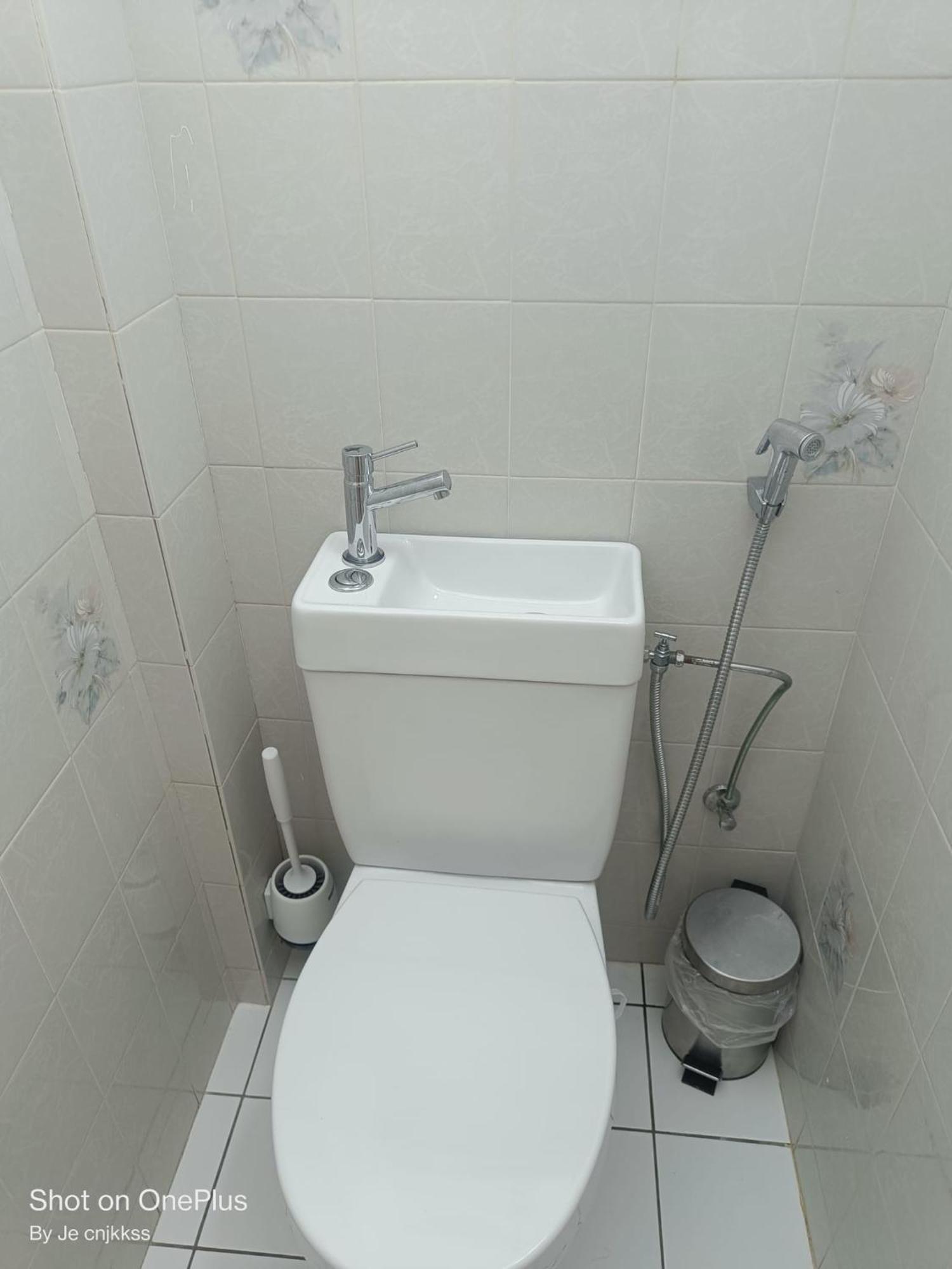 Belle Chambre D'Hote Avec Balcon Prive - 3 Mins Gare Annemasse - Geneve Acces Direct Екстериор снимка
